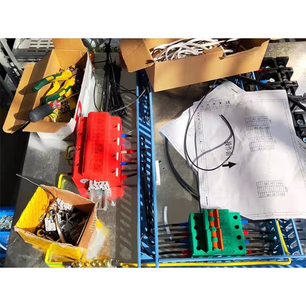 浪涌后備保護 器